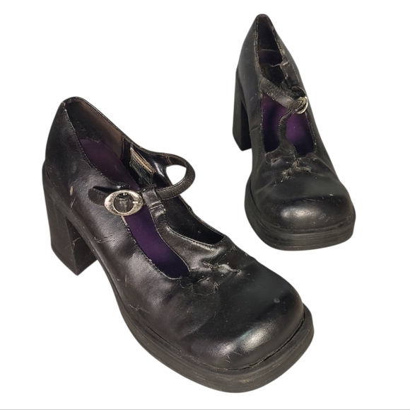 Y2K somethin else from Skechers Black Chunky Mary Jane Heels - Picture 1 of 6